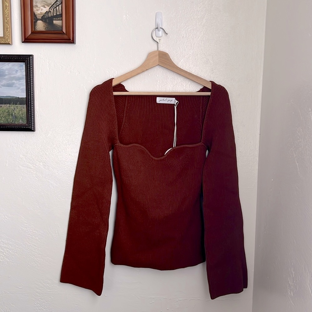 Petal & Pup Sweetheart Neck Knit Sweater